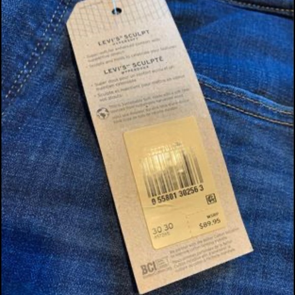 Levi’s 312 Shaping Slim - Picture 2 of 4